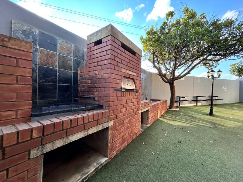 To Let Commercial Property for Rent in Melodie North West